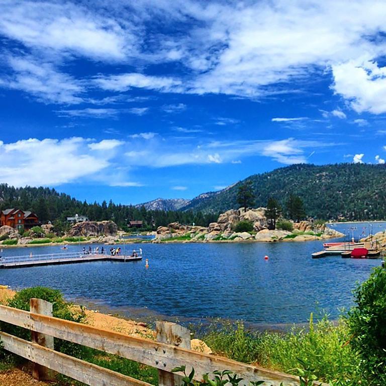 Hillcrest Suites & Cabins บิ๊กแบร์เลค ภายนอก รูปภาพ