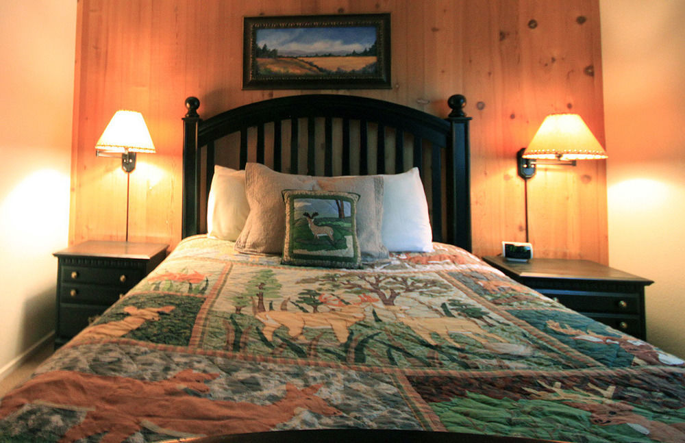 Hillcrest Suites & Cabins บิ๊กแบร์เลค ภายนอก รูปภาพ